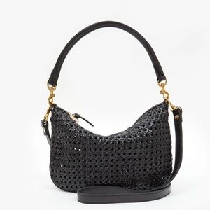 Clare V.
Petite Moyen 
Black woven checker